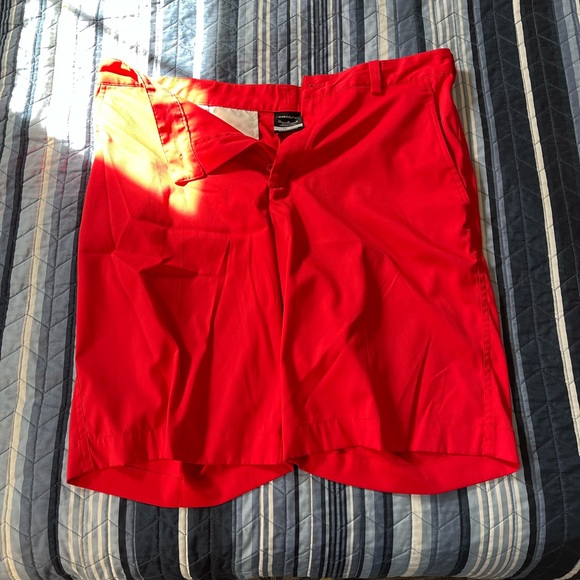 Nike Other - Mens Nike Red Golf Shorts (32 waist)